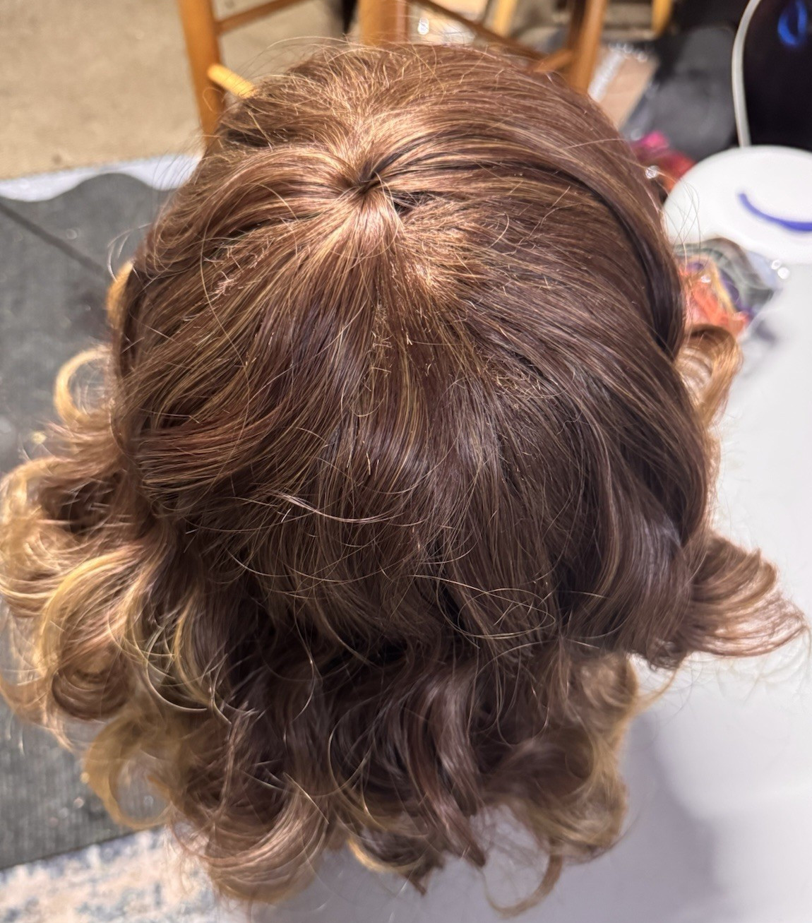 Curly Wig Medium/Light Brown Highlights Natural Look Women Adult