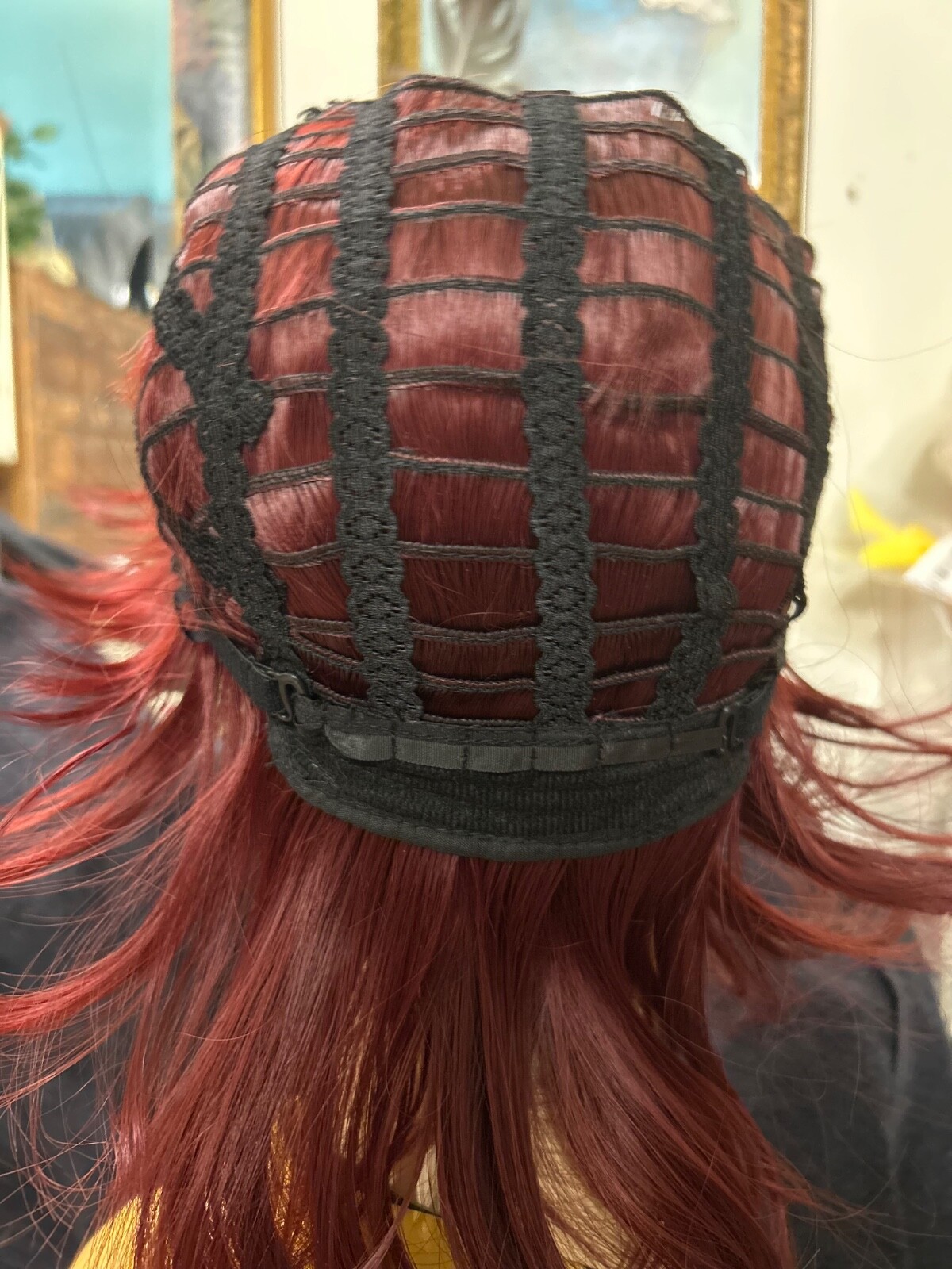 Modern SHAG dk burgundy RED Wig Synthetic Heat Friendly layered free shiping