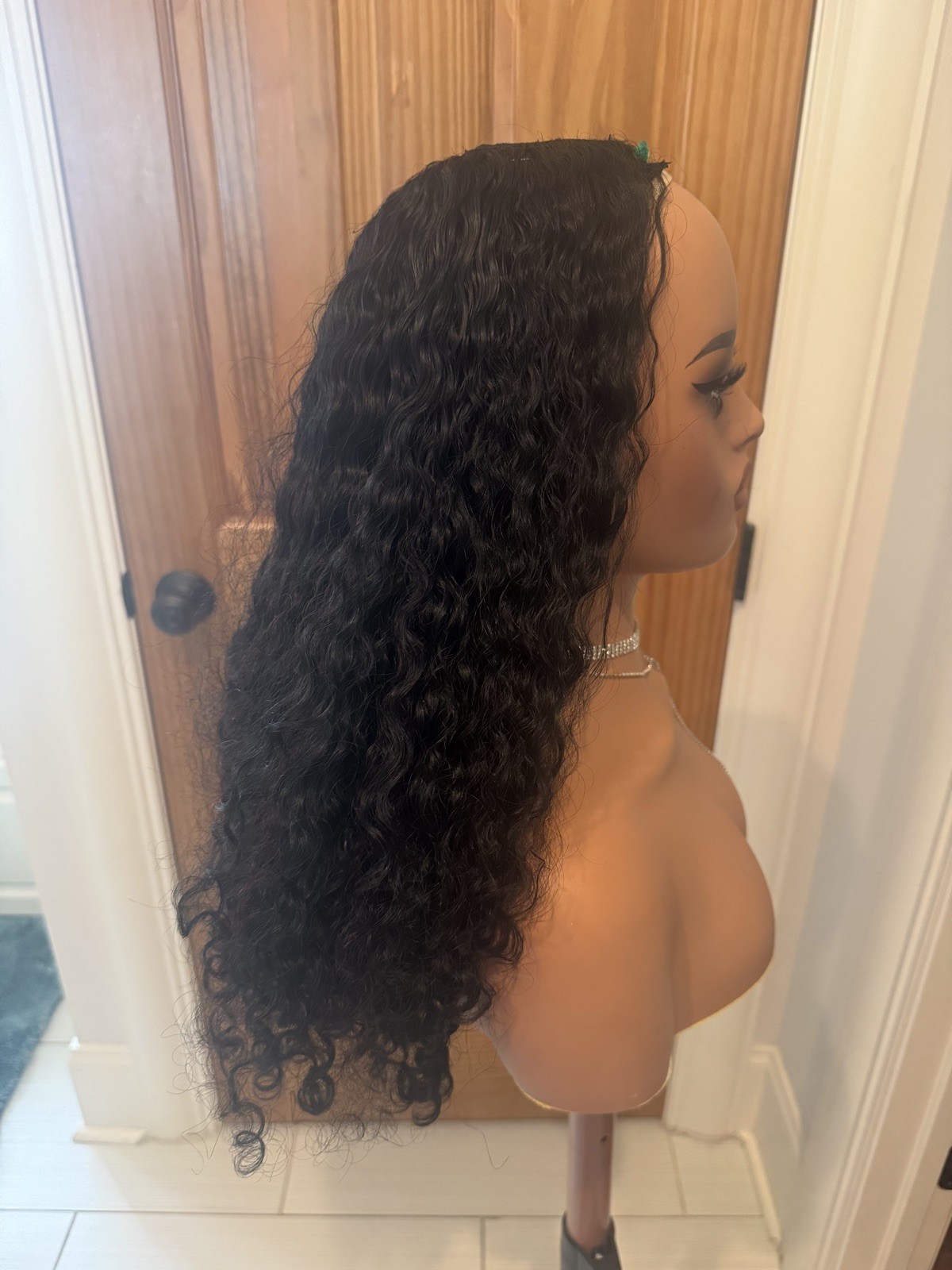 24” Custom Raw Burmese Curly U-Part Wig – Black w/ Red Highlights – New
