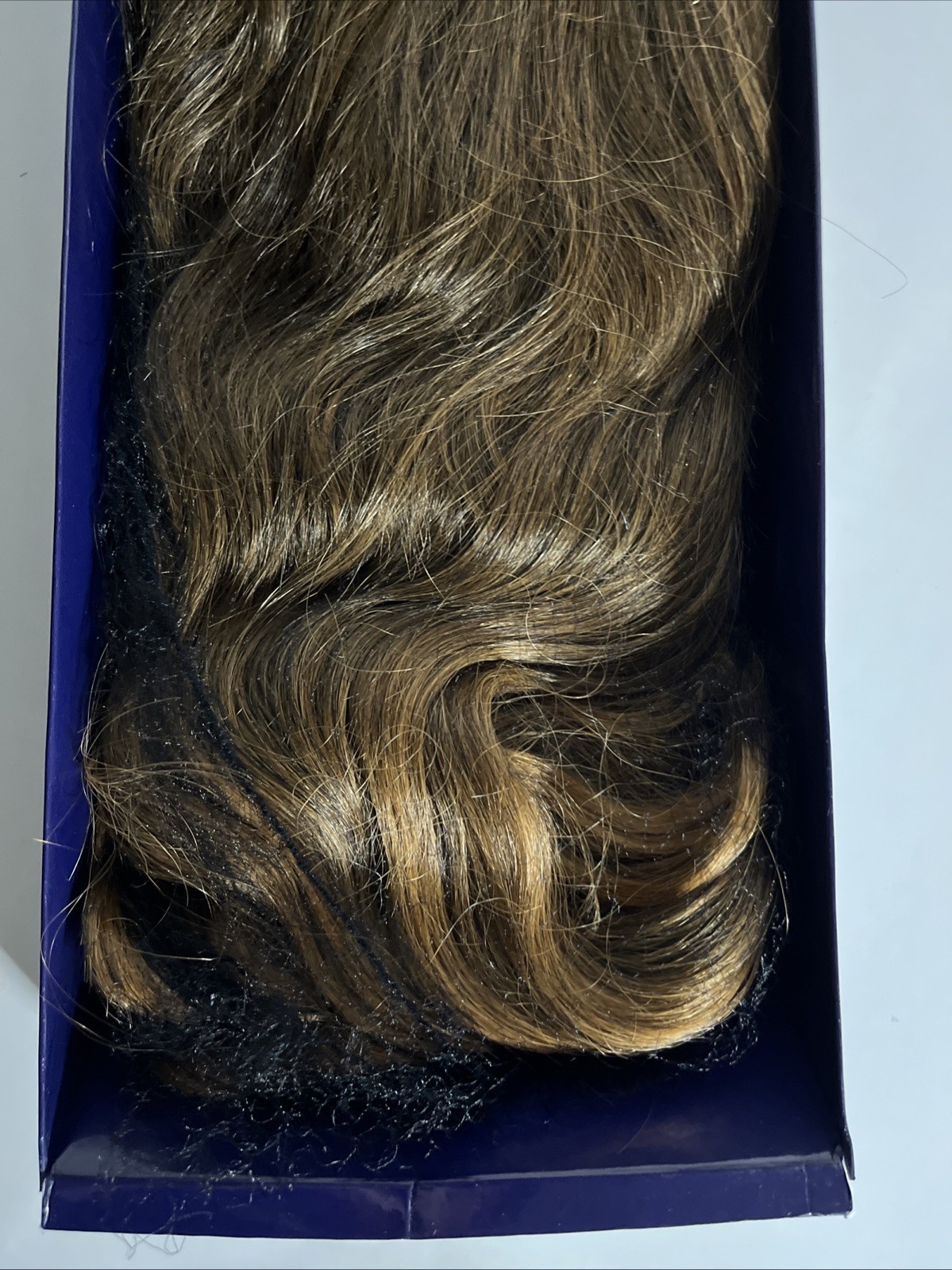 Outre Perfect Hairline Lace Front Hand-Tied 13”X6” Lace Wig (CRUSH) Color 2T/27
