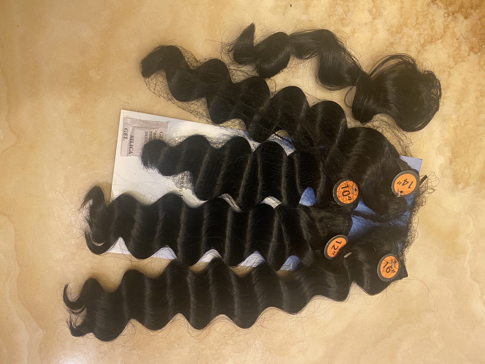HAIRTREND SYNTETHIC ALL IN ONE DEEP WAVE 10 12 14 16 &”12 CLOSURE LOT 4 COLOR 1B