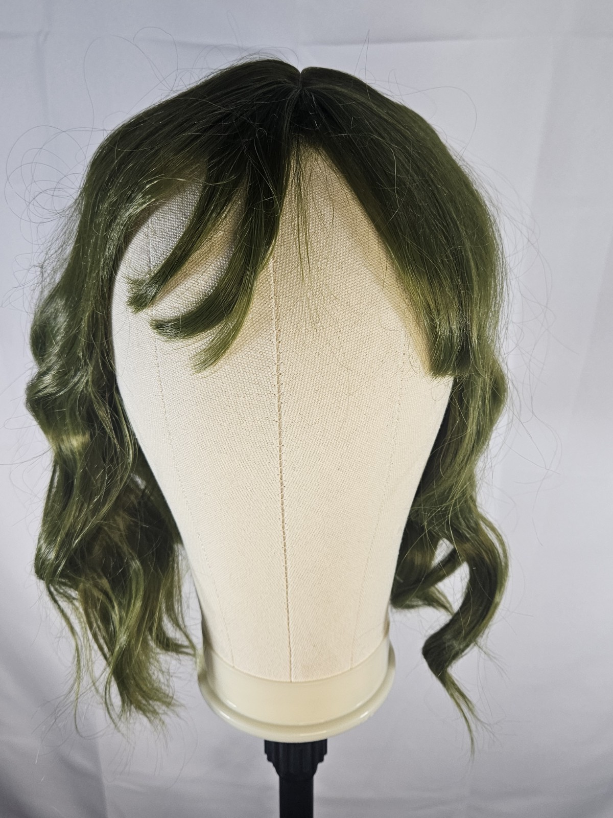Kids Olive Green Wig with Bangs 14 Inch Halloween Cosplay Wigs for Kids Girls…