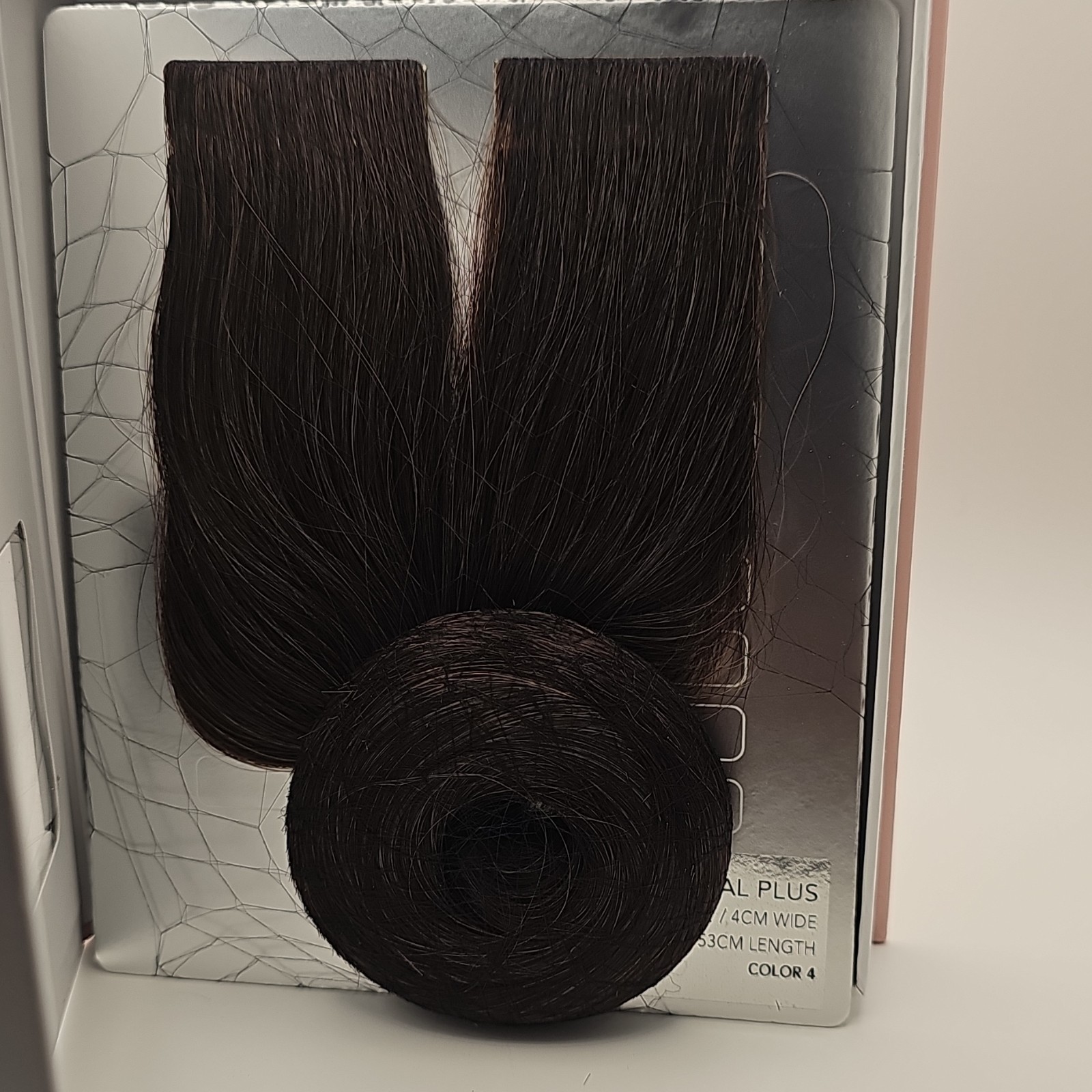 Hairtalk Extensions Tape-In 12 Bands 21″ / 53 cm Length color 4