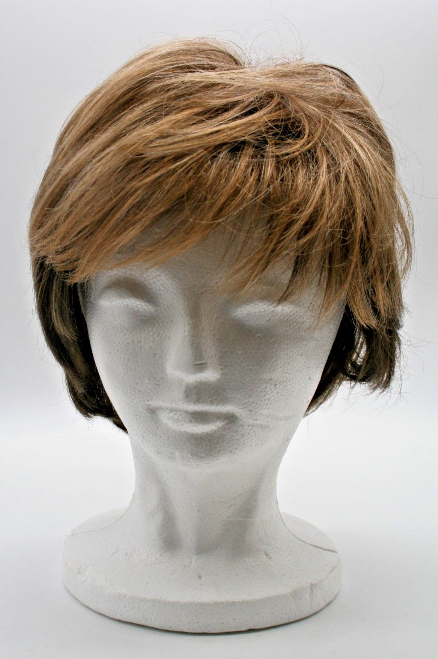 Wig Short Brown Hair Layered 100% Modacrylic Fiber Goods Women Made in Indonesia