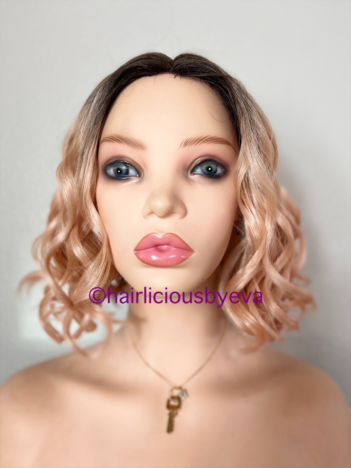 Bob Wig Curly Rose Gold Pink Ombré Middle Part Short Length Heat Resistance Ok