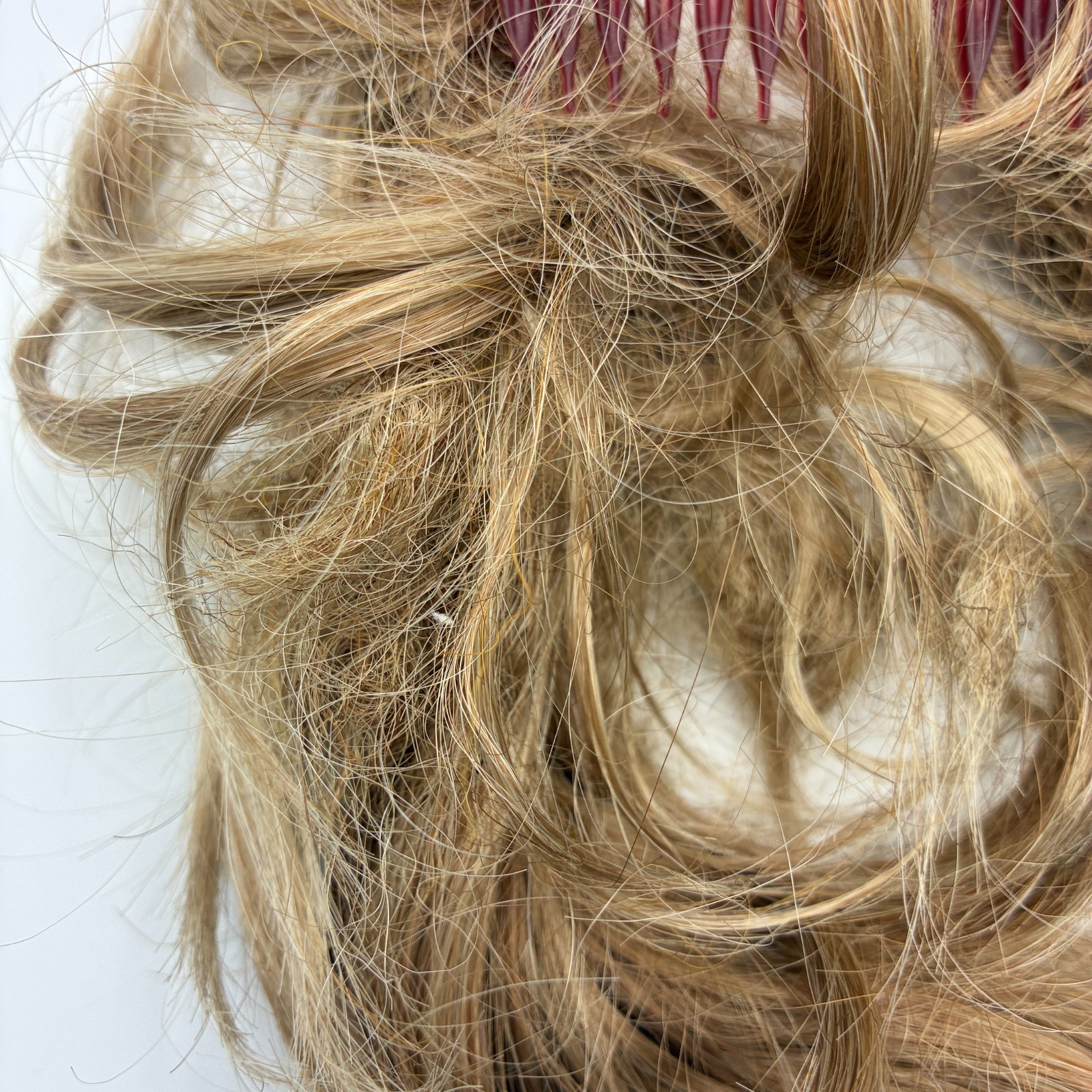 Tony of Beverly Lot of 2 Wigs Malibu Blonde Snappy Clip Ponytail Bun