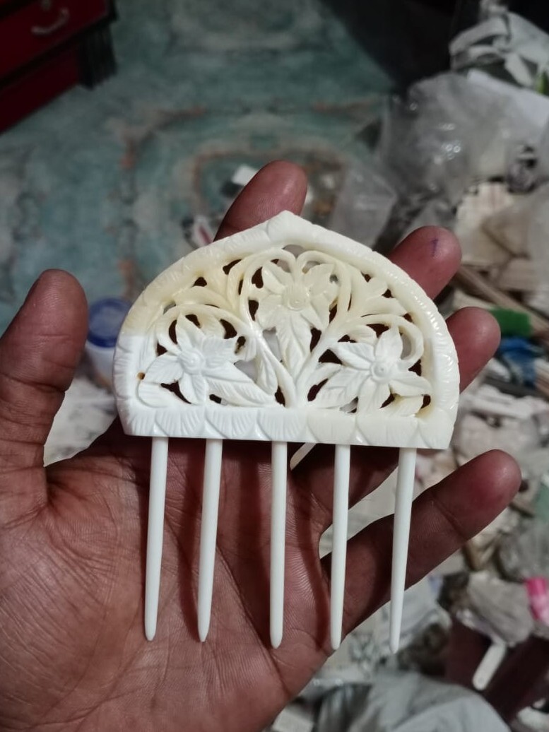 ANTIQUE HAIR CLUTCHER MADE OF 100% BUFFALO BONE STYLISH WOMEN GIRL PONYTAIL 1 PC