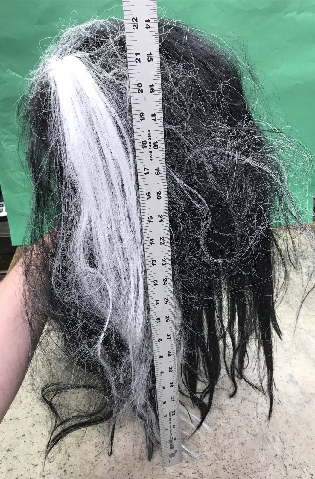 Vintage 1996 Black & White Wig – Cosplay Halloween Dress Up – Nice! Fast Ship!