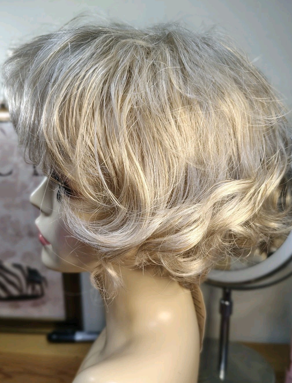 Paula Young Emersyn Wig 101 Platinum Ash Beige Curly Short Shag Cut