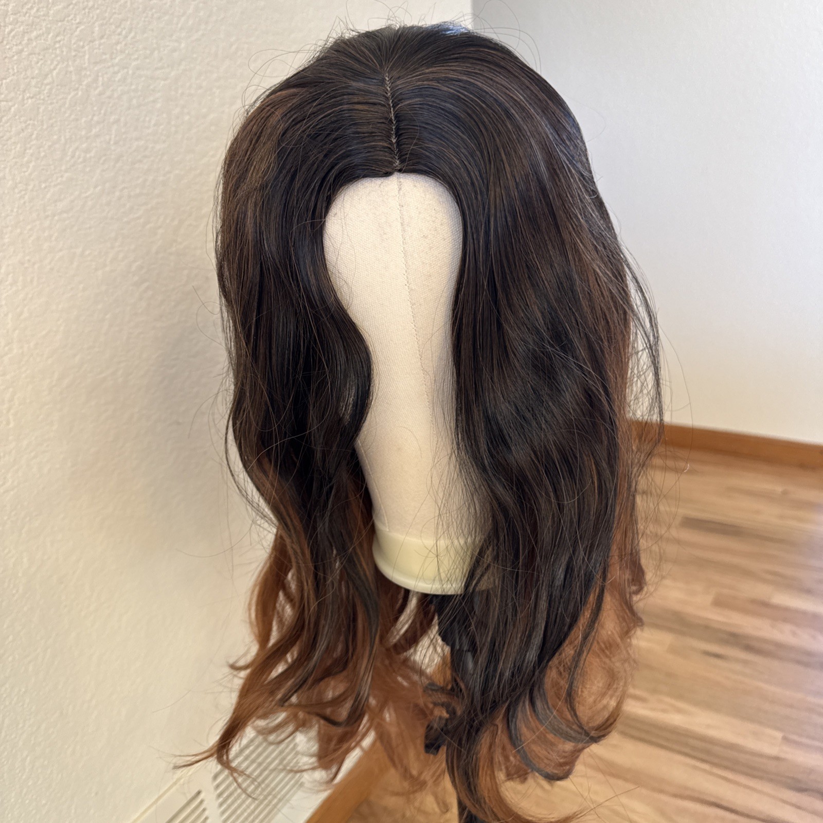 Lace Front Dark Brown With Auburn Tips 28” Long Very Beautiful Wig 172