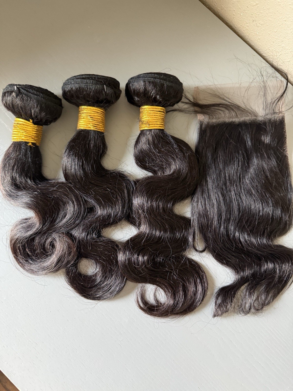 100% Virgin Human Hair Extensions 3 Bundle with closure 12”14”16+ 10 Body wave
