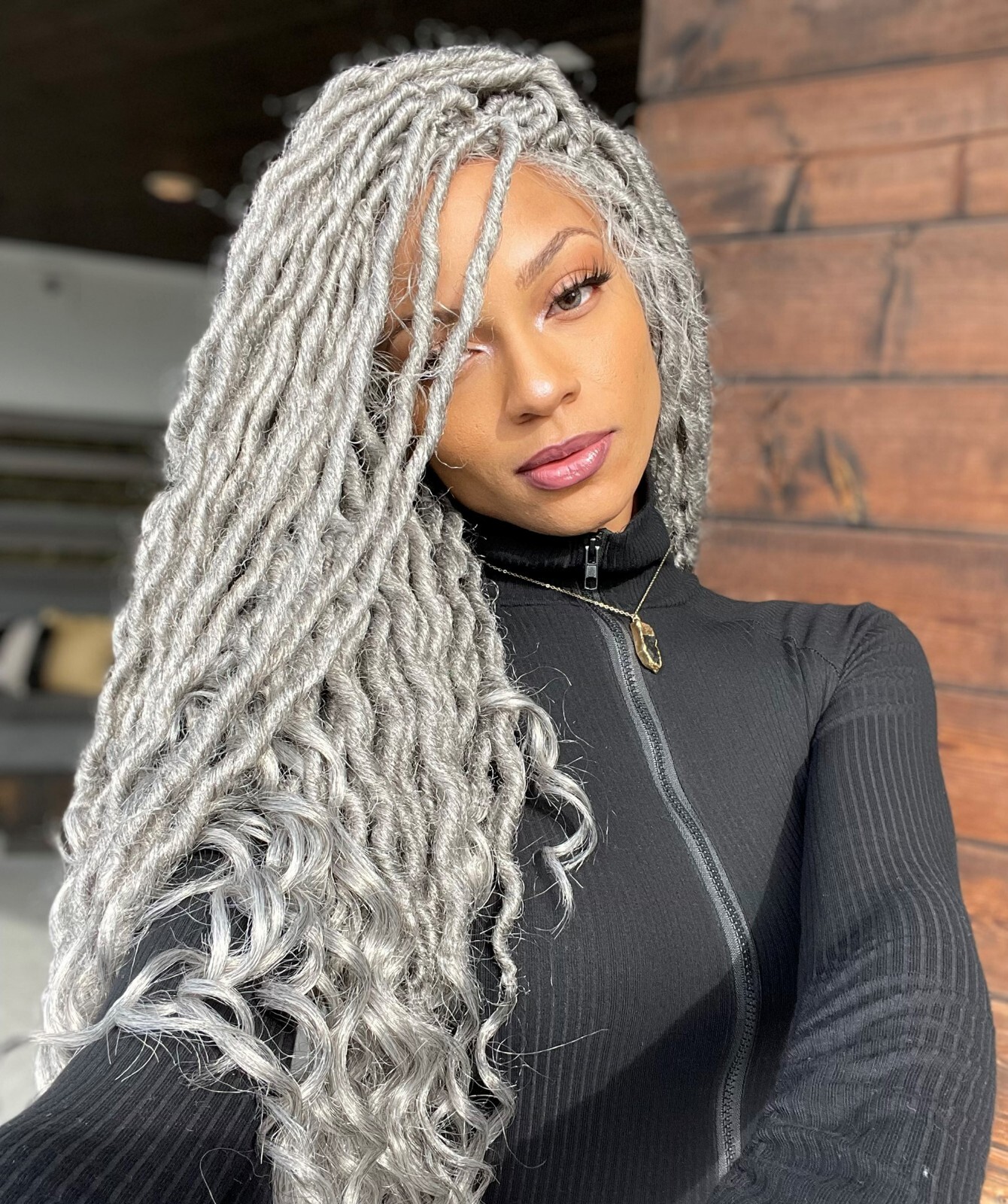 LUXLUXE Andrea 4×4 Curly Long 4X4 Hand Tied Lace Braid Grey Wig