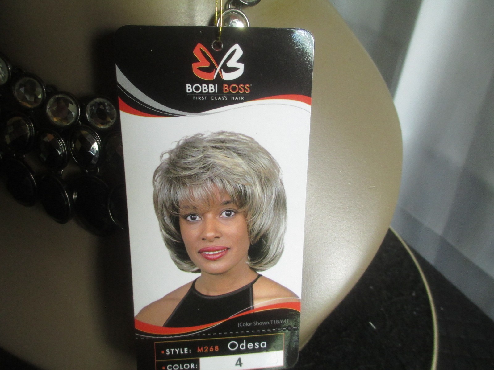 LP375 Bobbie Boss Odessa wig ,black w/auburn see pictures for style NEW