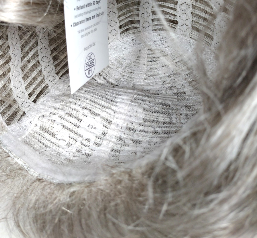 Paula Young Wig Silver “Beth” Easy-Care Synthetic Materials Made in Japan w Tags