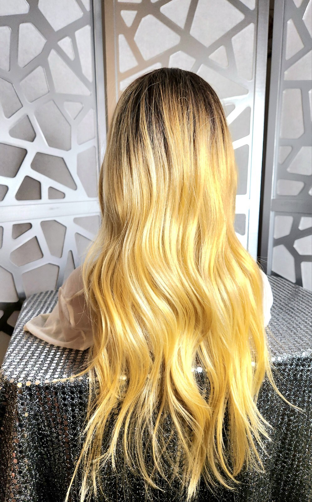Blonde Ombre Wig Dark Roots Lace Front Glueless Human Hair Blend Long Wavy Wig