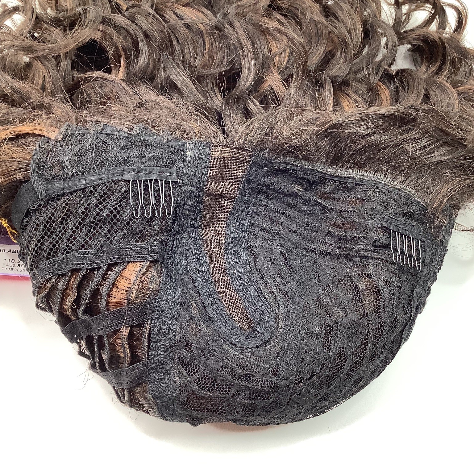 SIGNATURE S.K.909 Synthetic Wig Wavy F4/30 Dark Brown Auburn Highlights