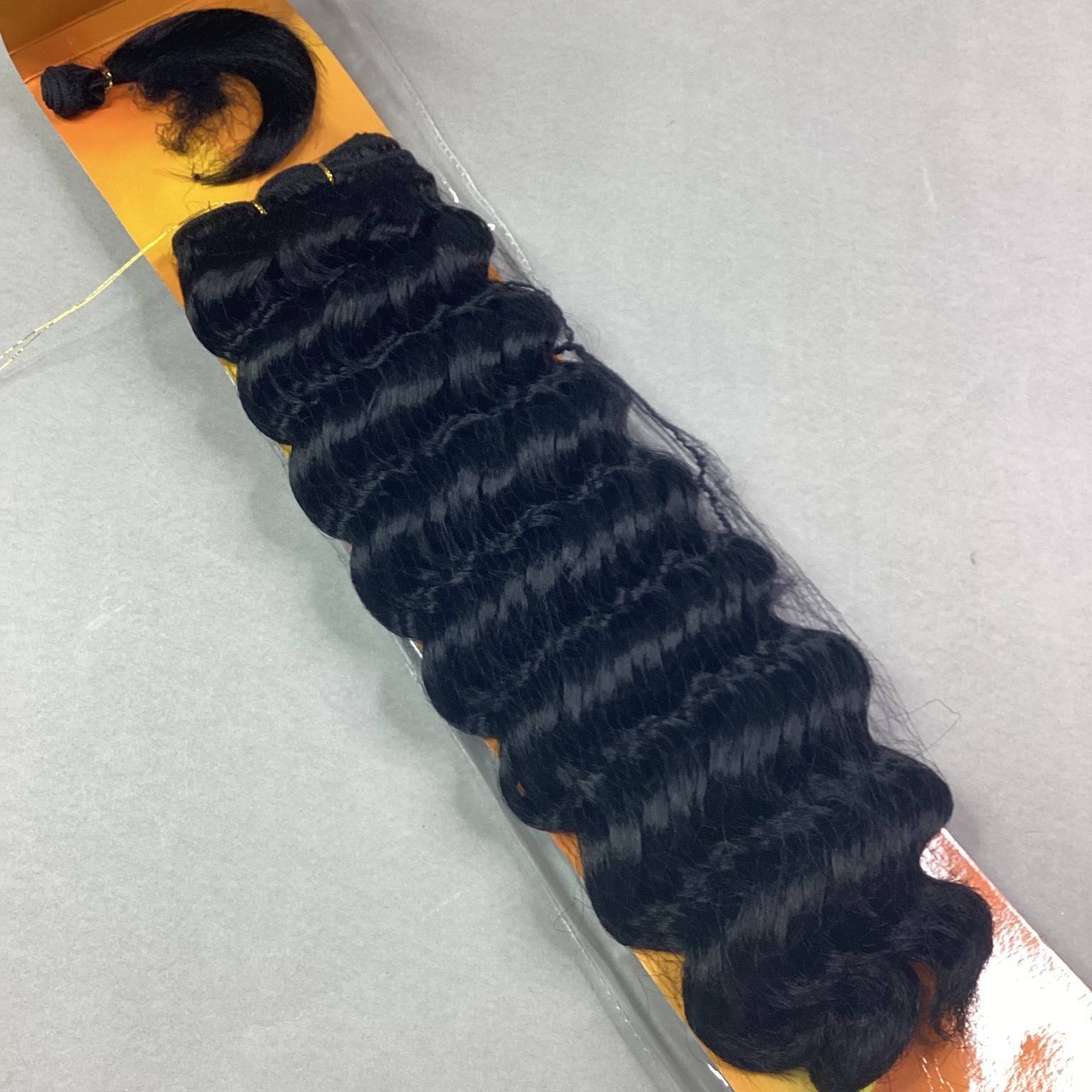 Outre Batik Deep Wave Hair Extensions 14″ Kanekalon Fiber #1 Jet Black