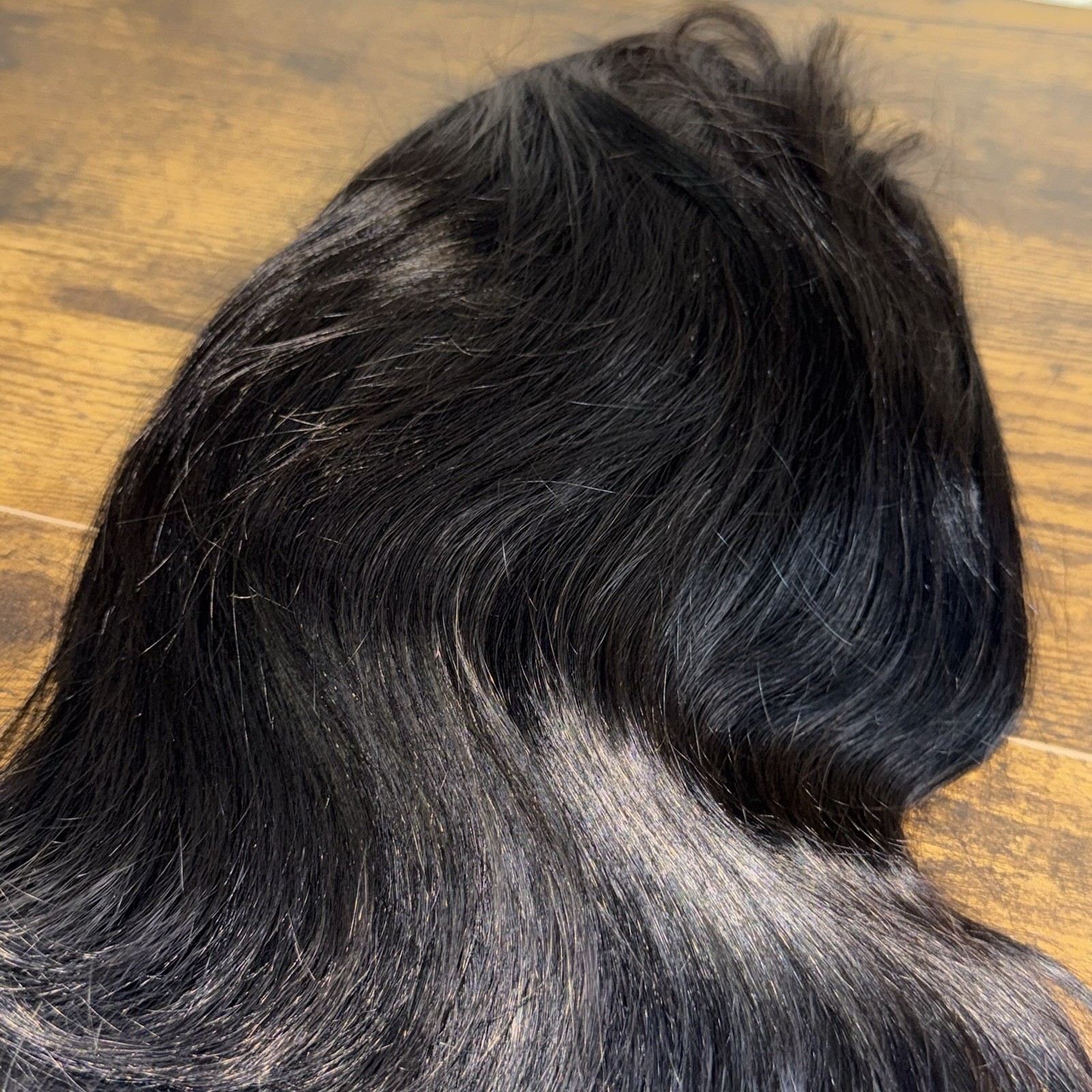 NEW – Top Quality – 16″ -Smooth Wavy Under Curl – Lace Front Wig – Black
