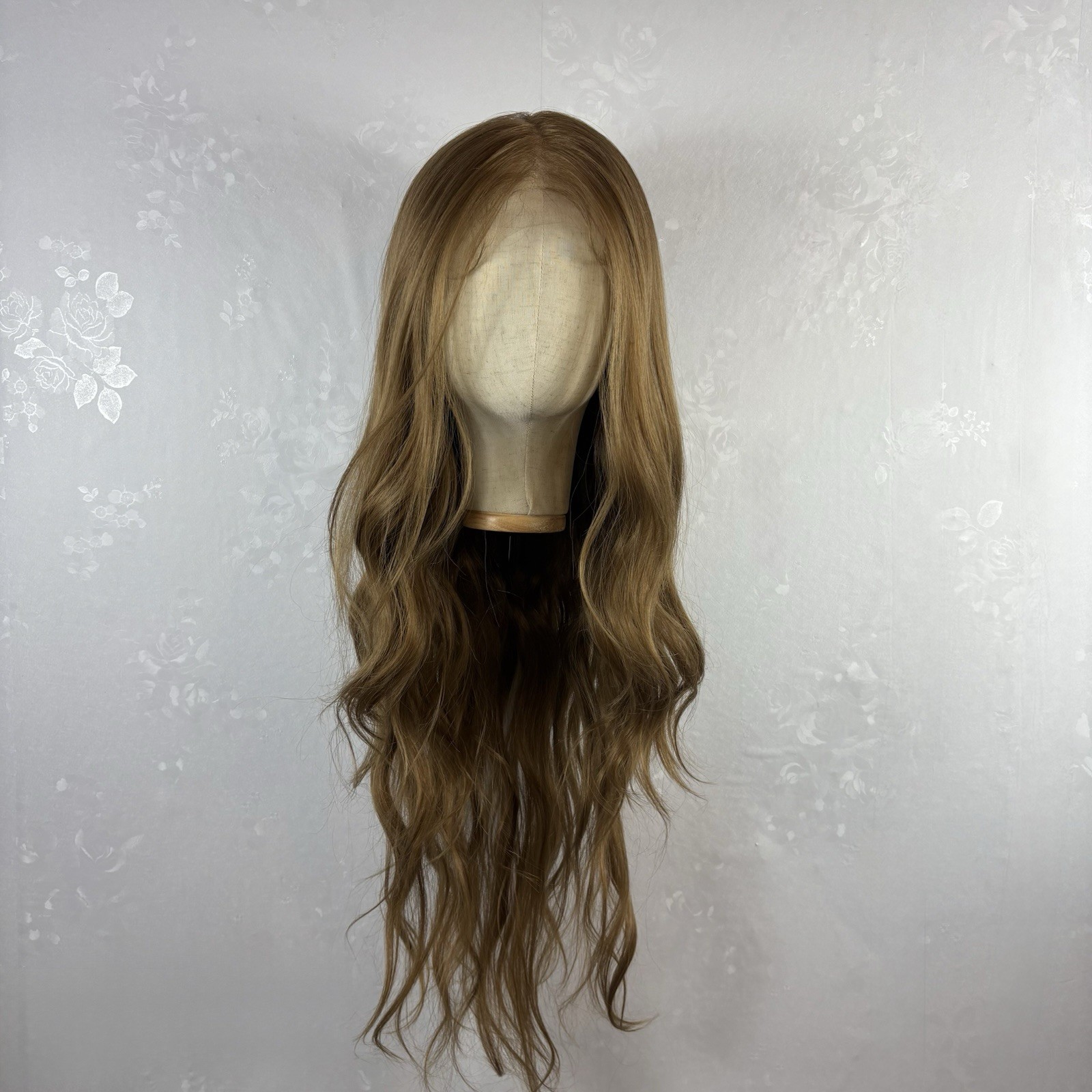Full Lace Daily Wear Wig – Long Wavy Honey Brown, Human Hair Blend, Free Parting