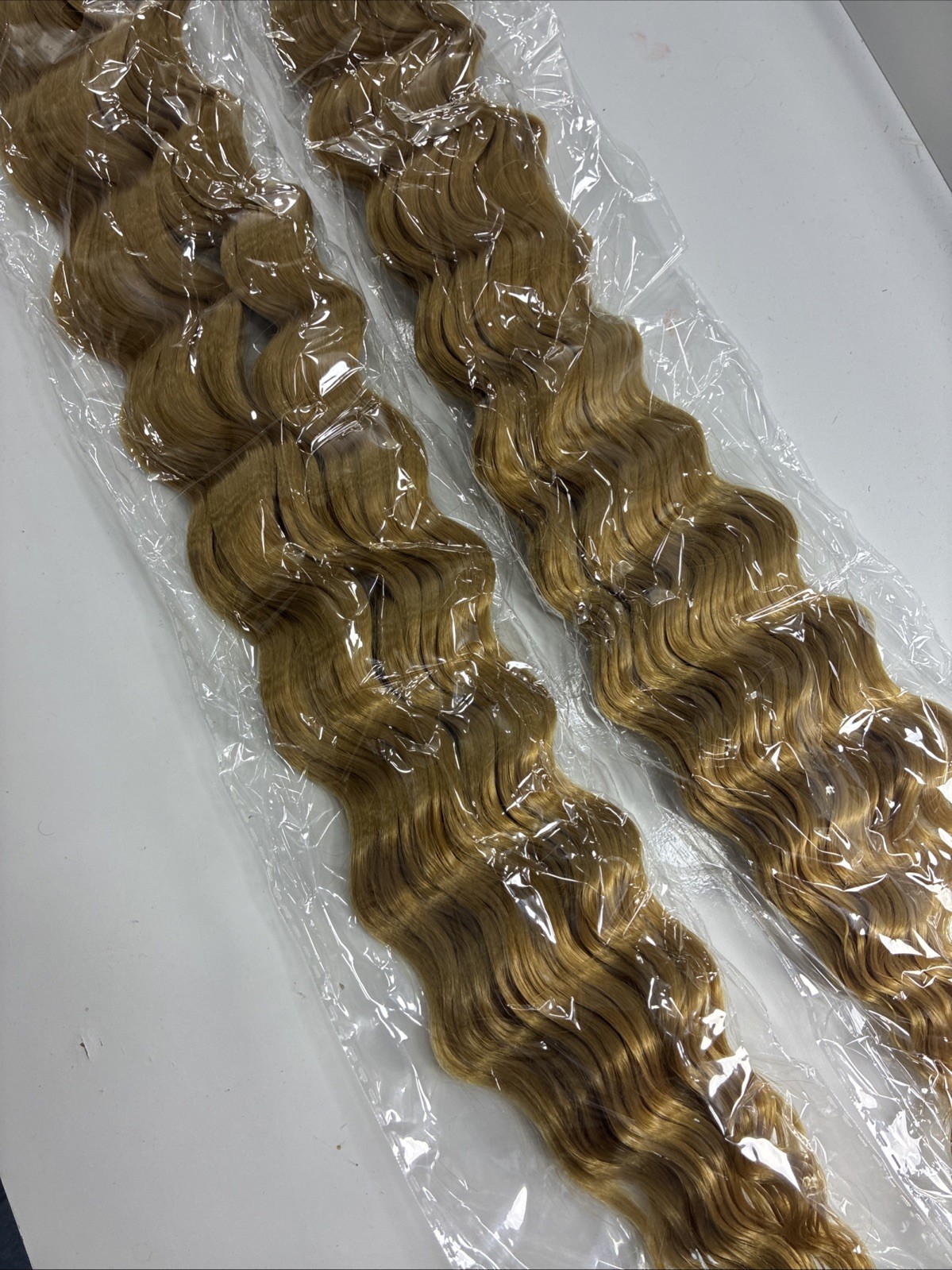 WOMENS BROWN/ BEIGE Hair Bundles 24 Inches Each Bundle Of 6