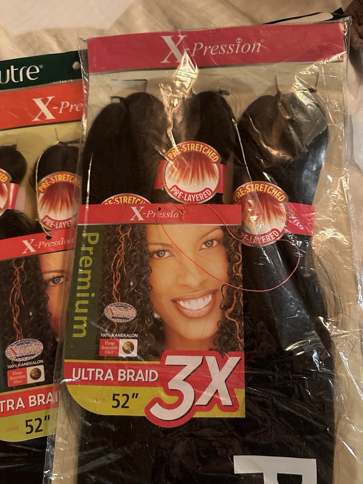 Outre X-Pression Premium Ultra Braid 3xPre Stretched 100% Kanekalon 52 6pks