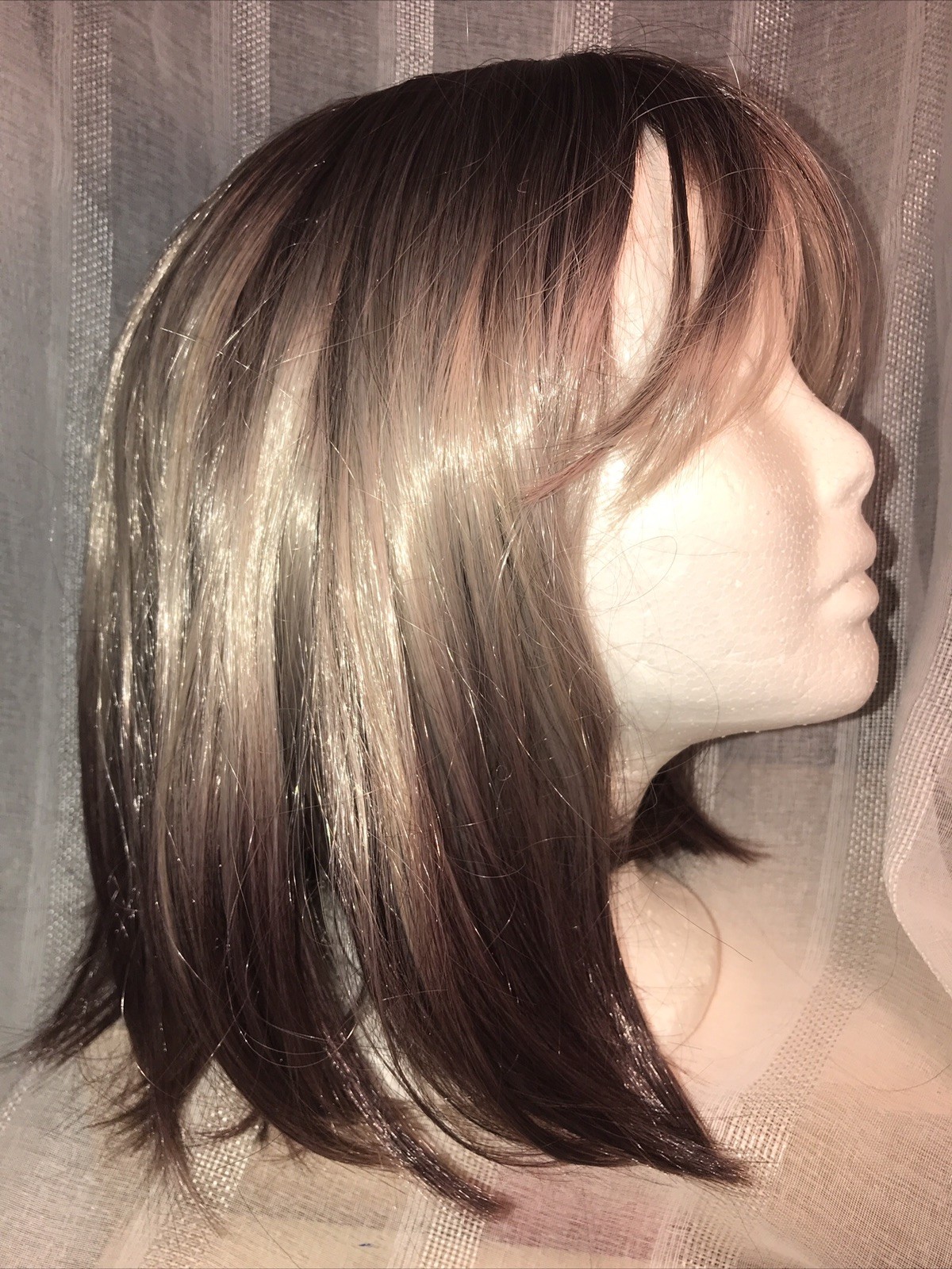 Woman’s Wig NWOT Shoulder Length Bangs Realistic Synthetic Brown Hi lights Hair