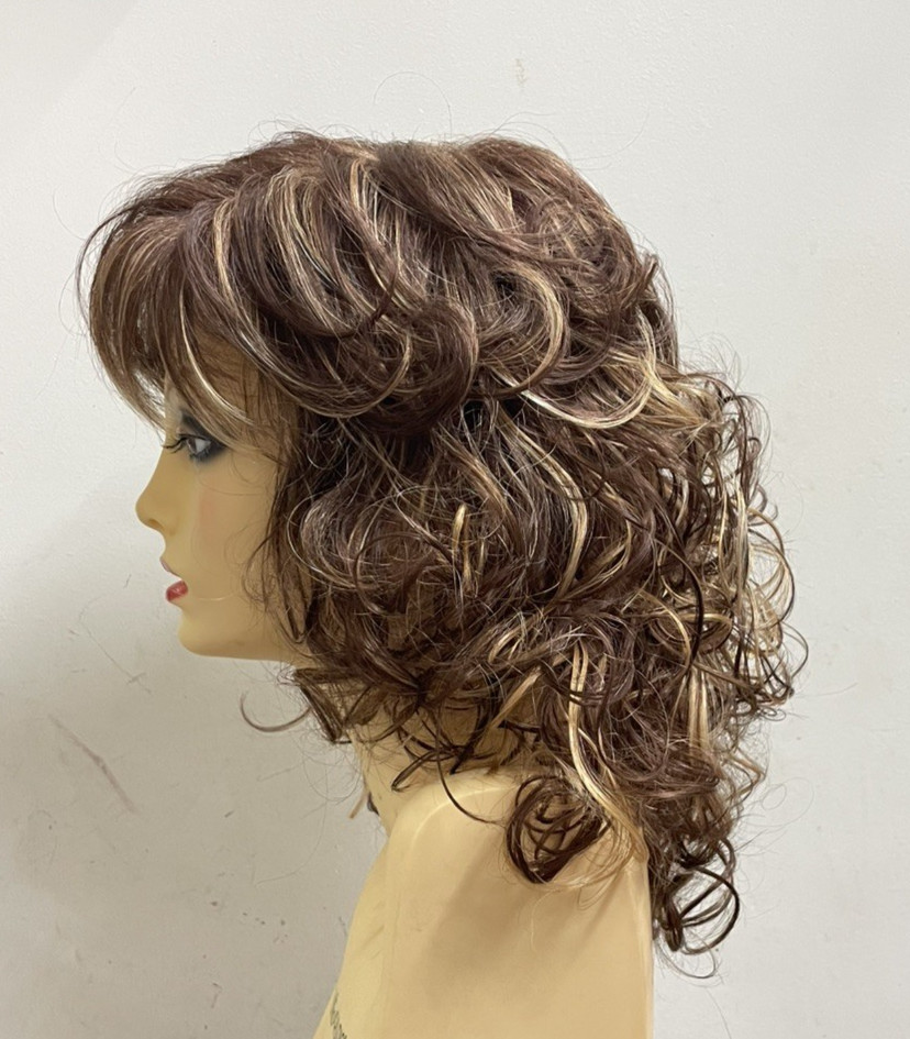 JESSICA WIG Estetica in color R8/26H Stretch Cap