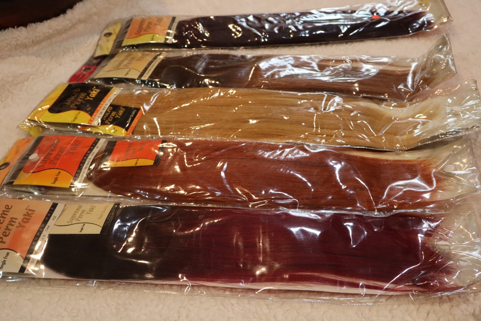5 PK Assorted Color Enstyle Supreme Perm Yaki Bulk 18″ & 22″ (10 Bundles)