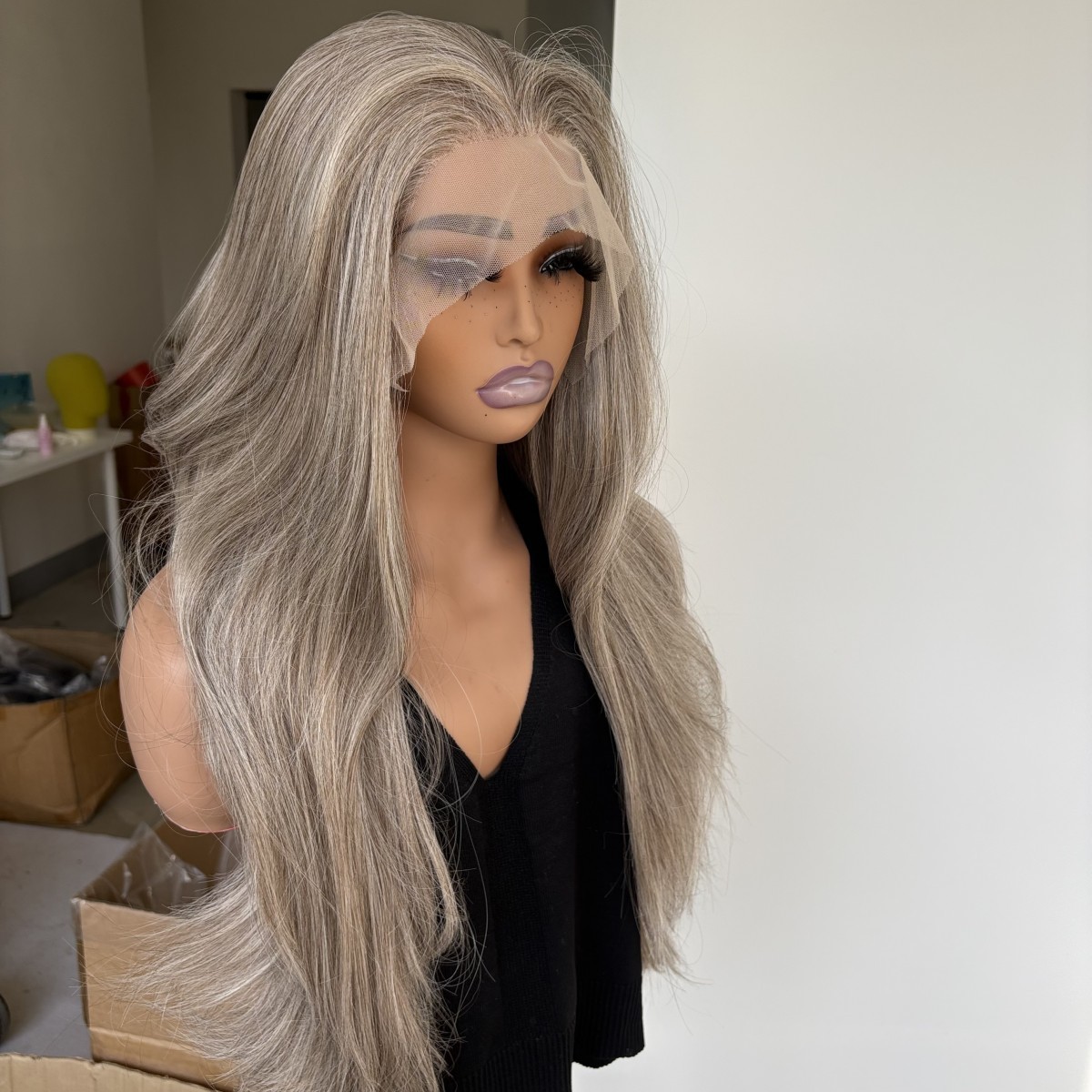 Layered Long Straight Synthetic Hair Heat Resistant Lace Front Wigs Mixed Blonde