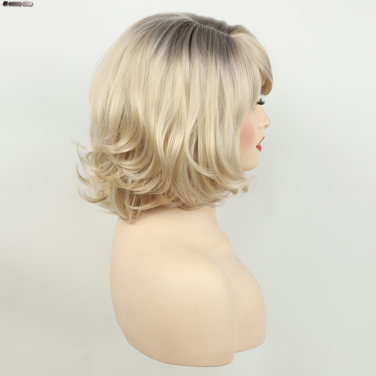Short Fluffy Wavy Rooted Blonde Mix Synthetic Hair Wigs Women Soft Natural Daily