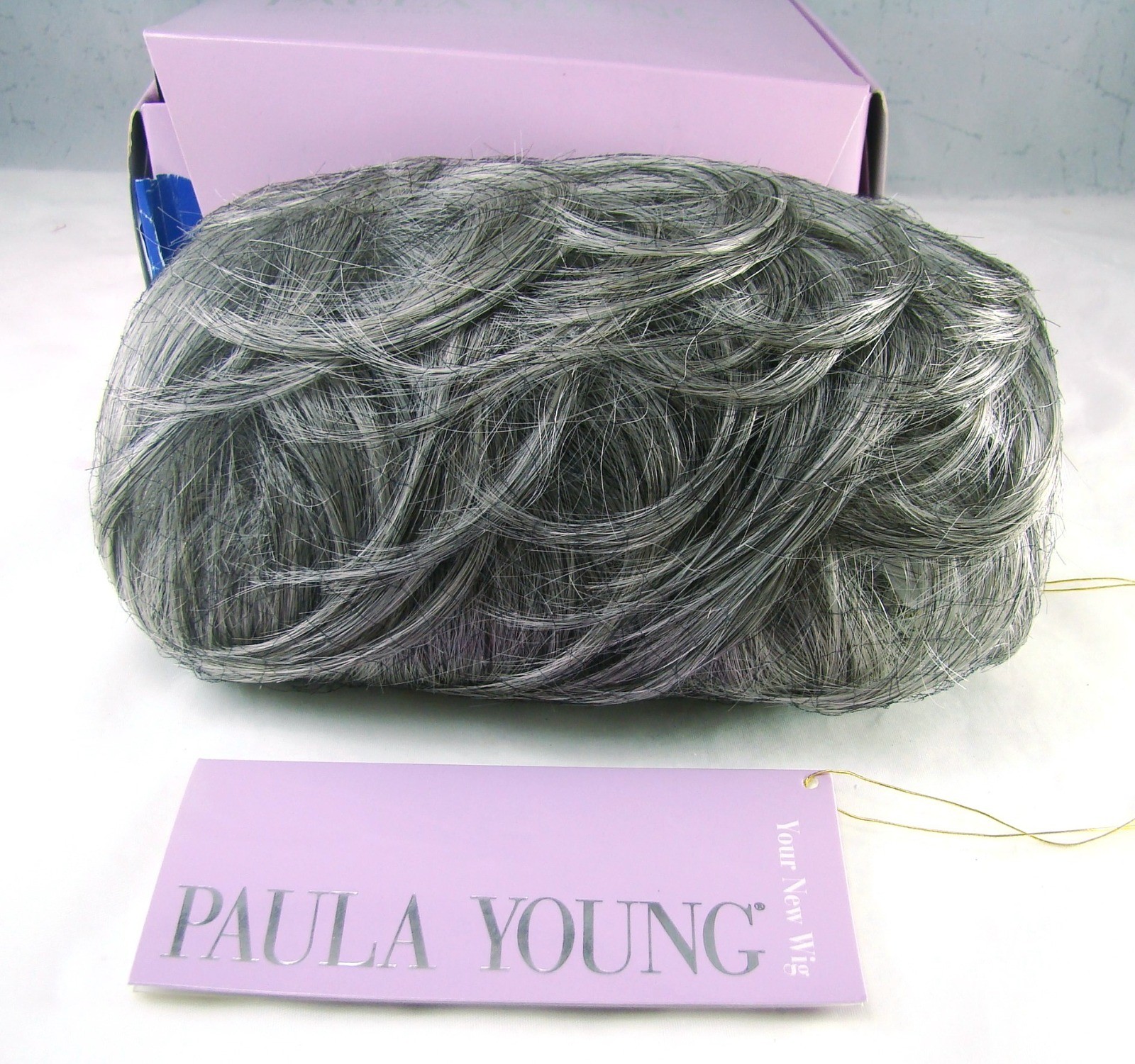 PAULA YOUNG Synthetic Wig Beth (A5018) Color: 51 Size L NEW NIB Indonesia