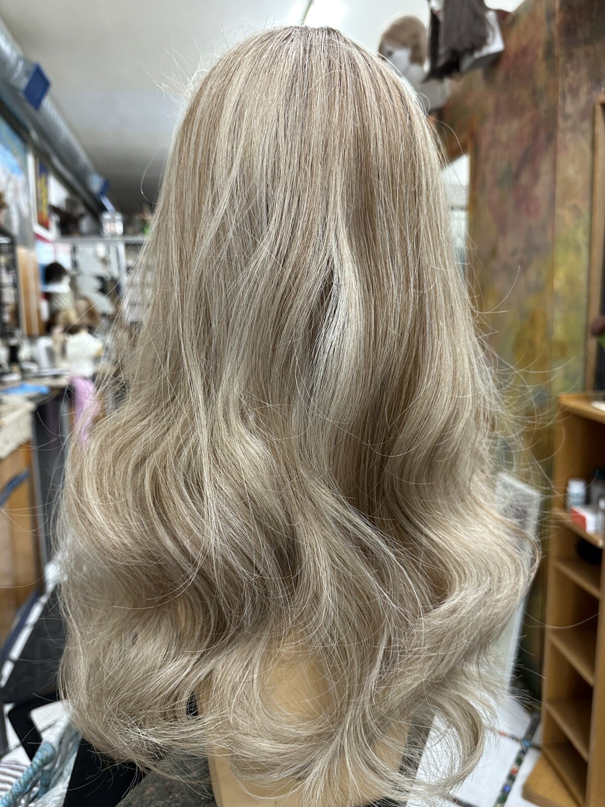 16″ TOP BILLING-Raquel Wig/Topper 19/23SSBiscuit-HUMAN HAIR-MONOTp-BASE 8.5″X10″