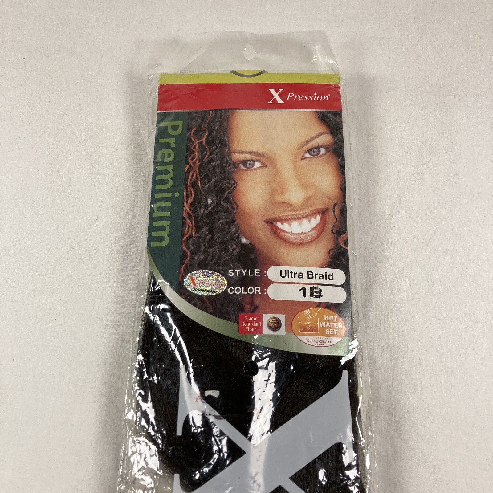 Xpression Hair Kanekalon Ultra Braid Hair 1B Black 82inch 165g Hot Water Set