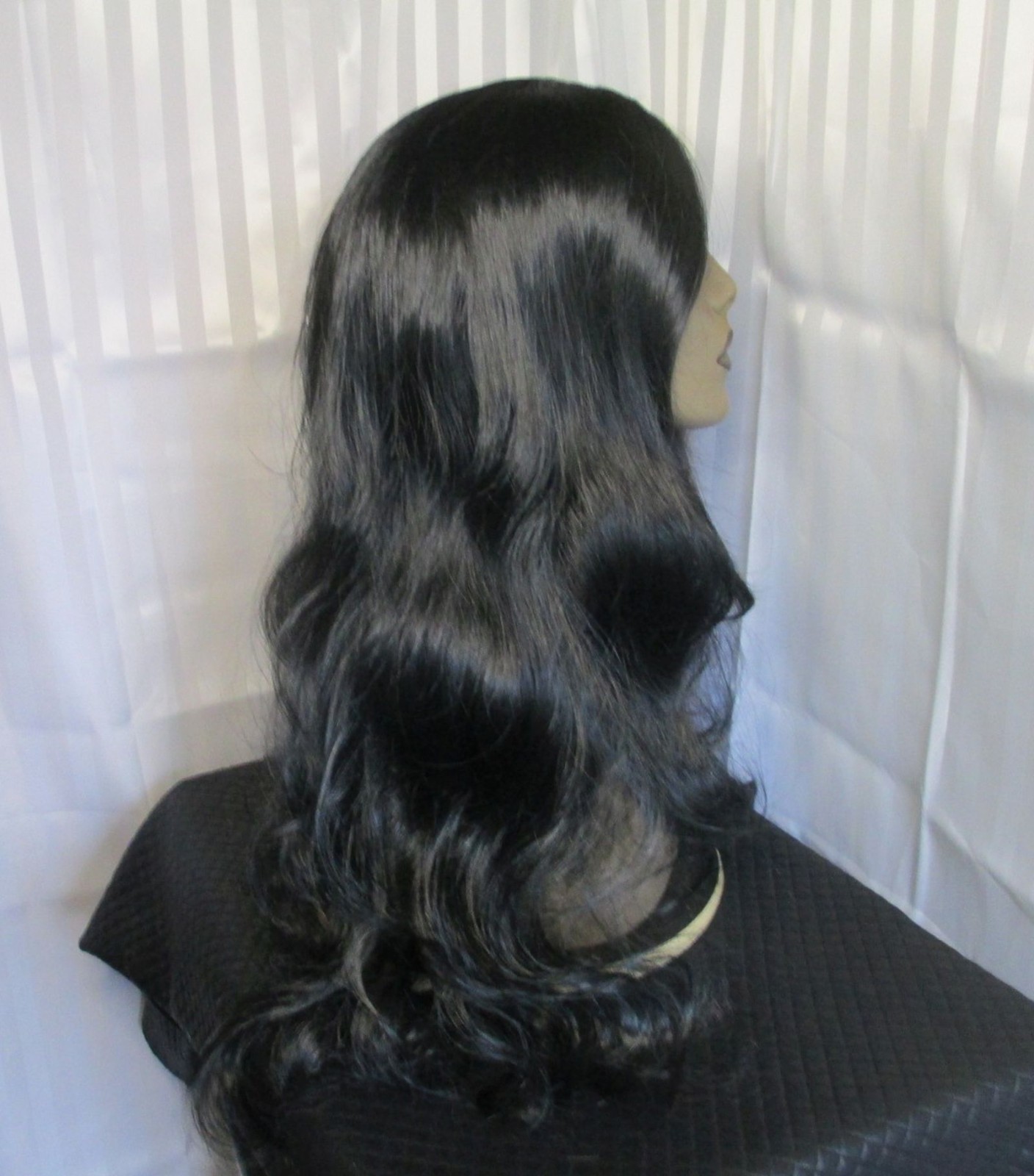 Long wig black color 1 soft curls skin part center easy to style heat safe New