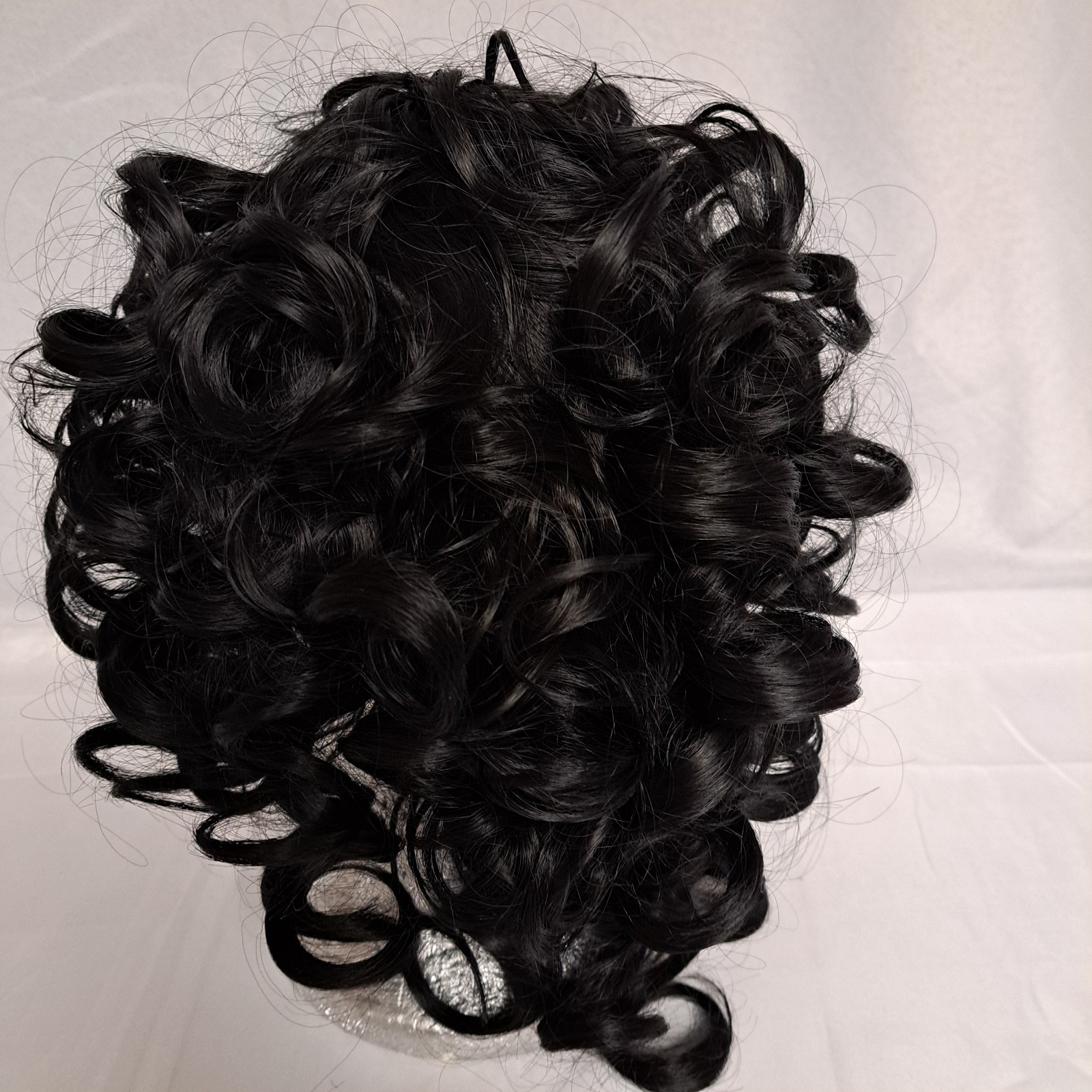 Wig Big Loose Curls Dark Burnett Brown almost Black 14″ synthetic w/ cap NEW