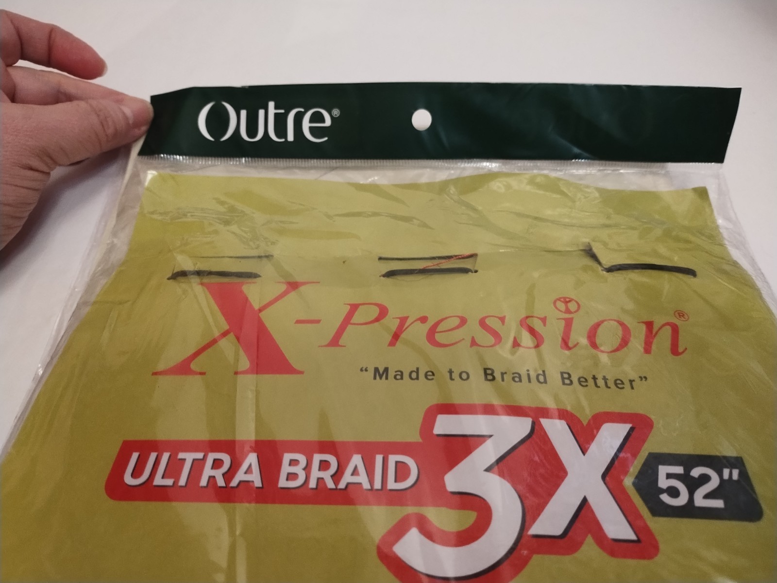X-Pression Ultra Braid 3X Pre-Stretched 52″ Braiding Hair Black/ Silver 2T1B/60