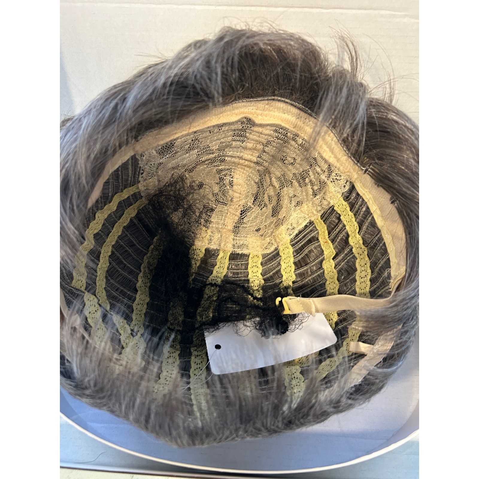 Wigsdo Short Layered Salt and Pepper Grey Wig Color 51 Large JU24618