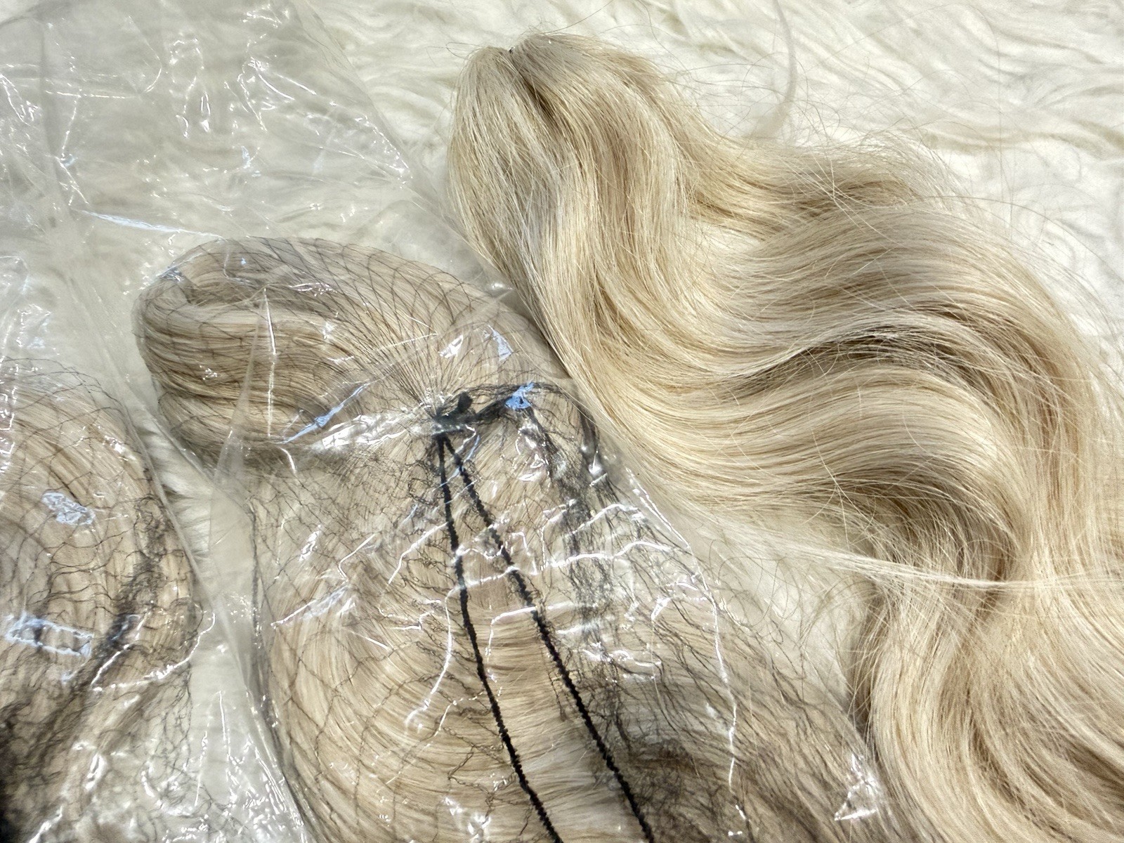8PCS Platinum Blonde Body Wave Crochet Hair 24” Synthetic Wavy Extensions