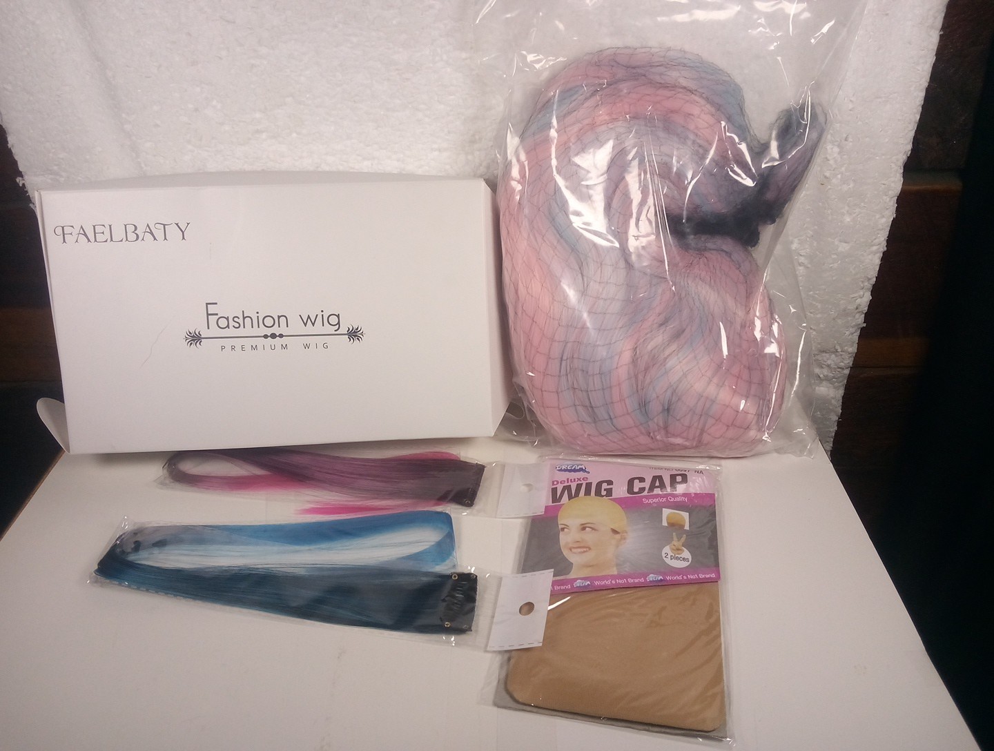 Faelbaty Fashion Wig Premium Wig 12* Mixed Blue Pink Wig