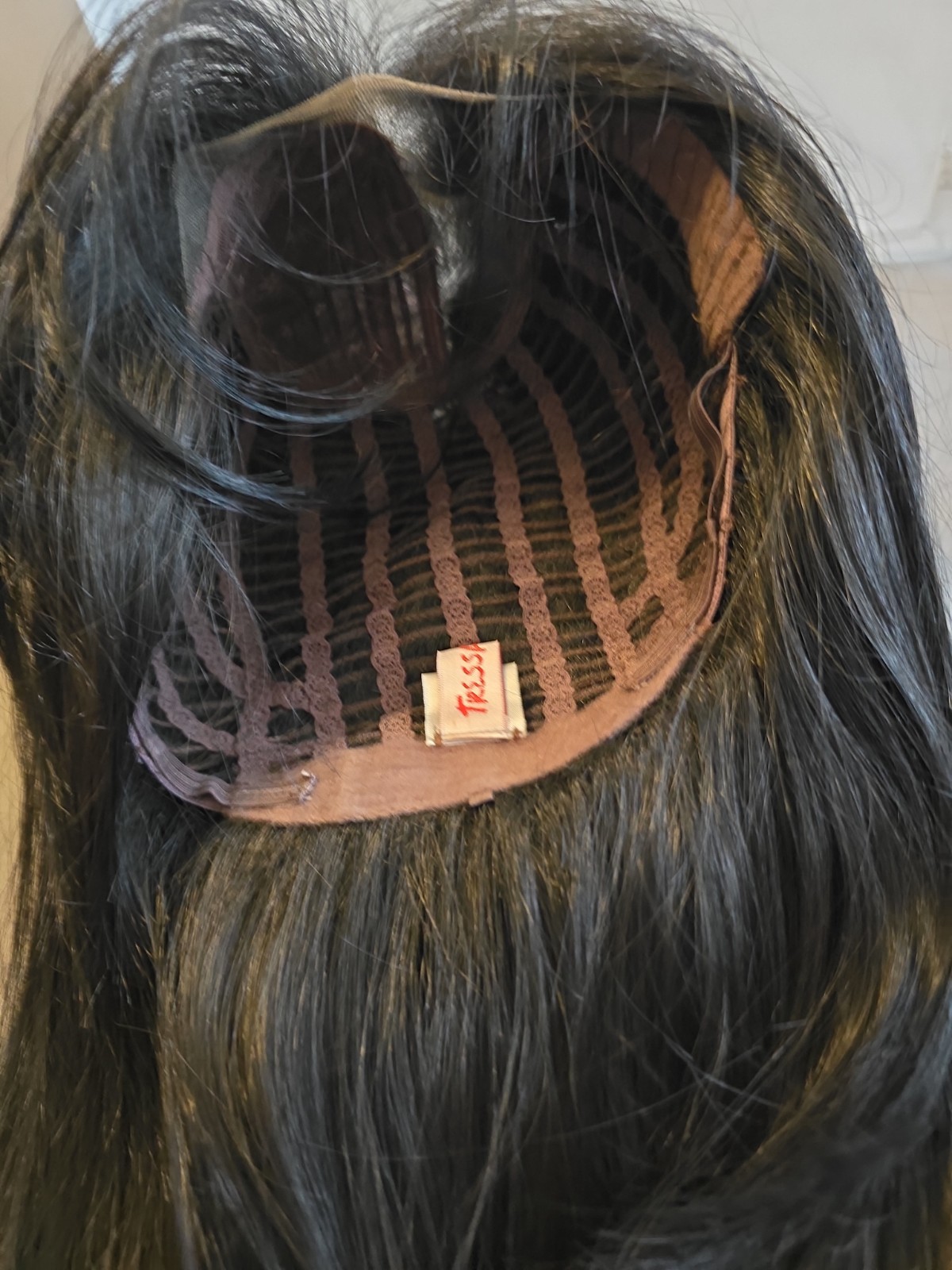 New in Box TressAllure CARLIE LPC1801 Casual Curls LFLP Wig Black