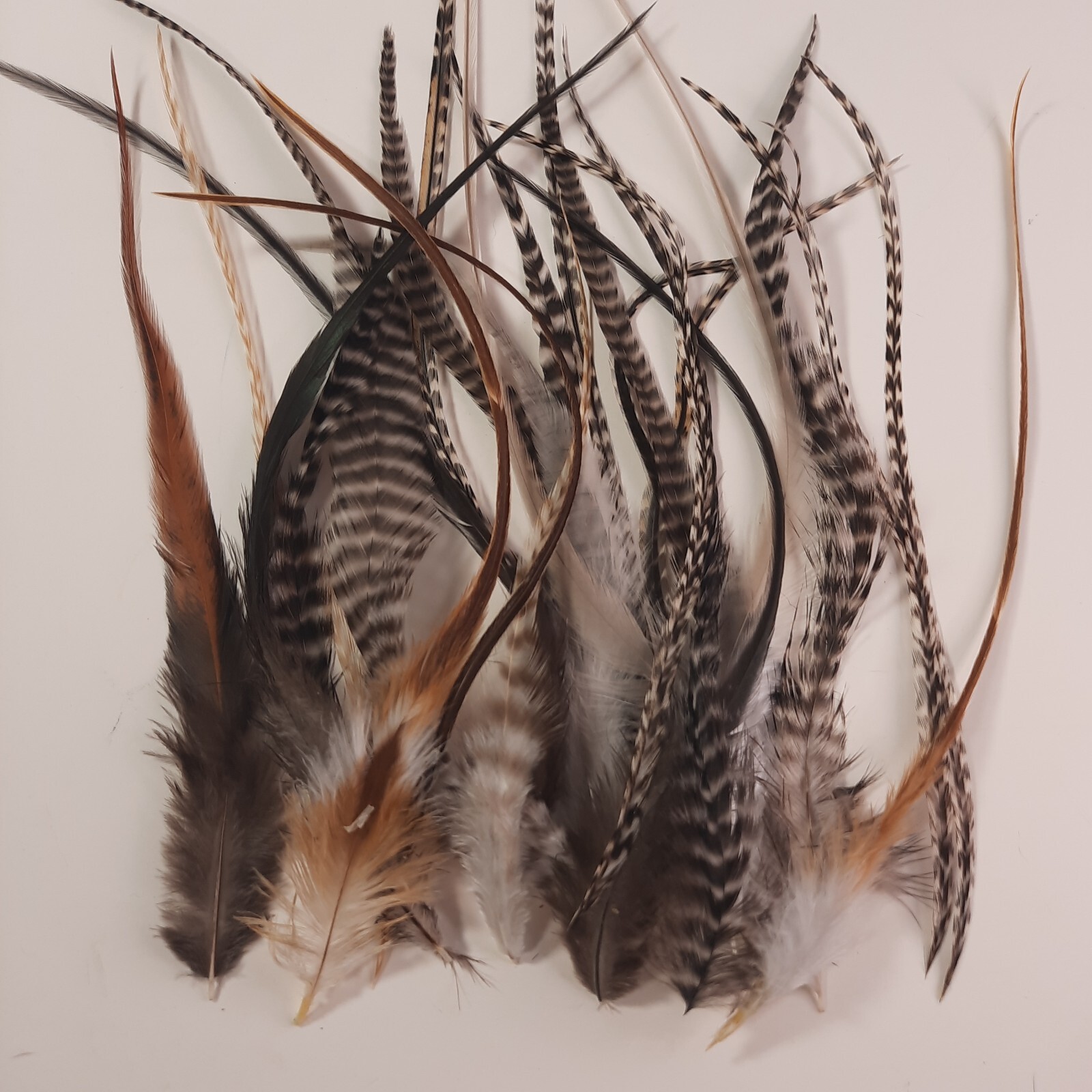 25 5-10″ NAT MIX WHITING GRIZZLY CREE ROOSTER SADDLE FEATHER HAIR EXTENSIONS