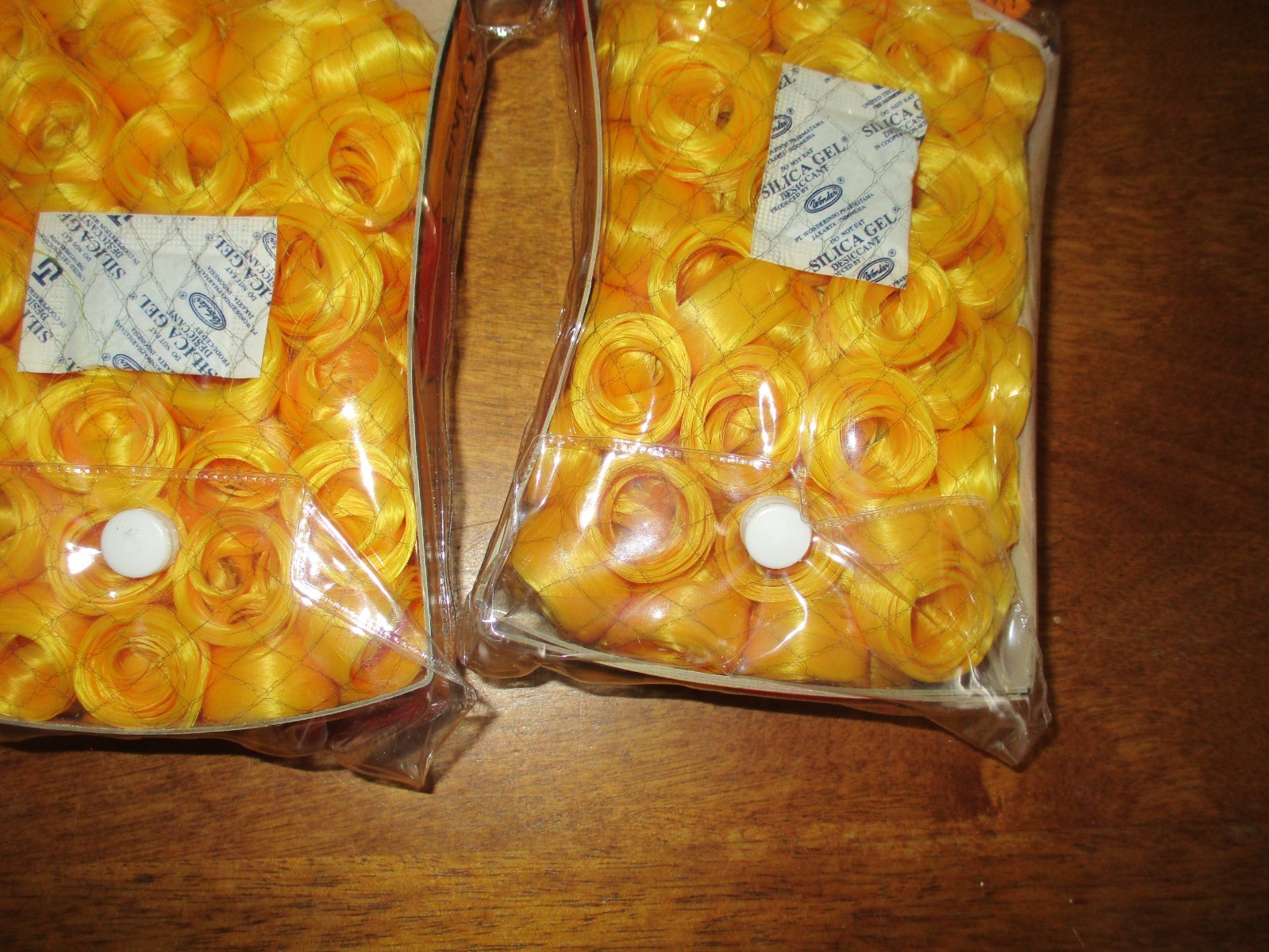 2 packs Enstyle kk shirley wig hair color yellow 14/16 100 % kanekalon fiber
