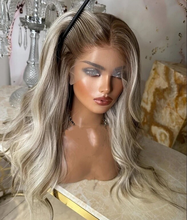 Ombre Creamy Beige Blonde Human Hair 13×4 Lace Front Wig for Women Daily