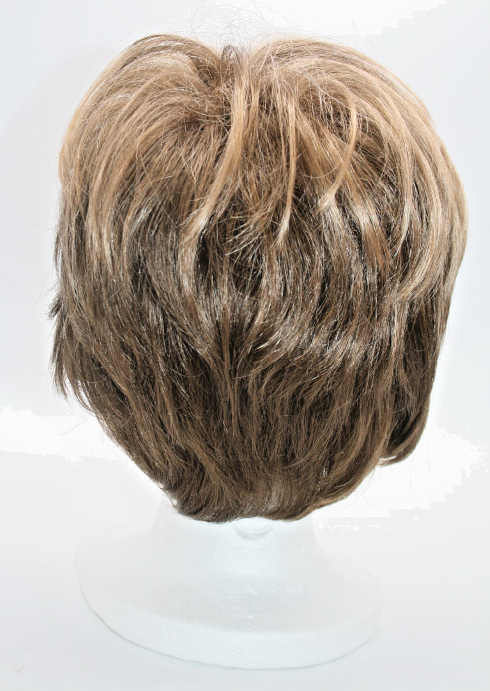 Wig Short Brown Hair Layered 100% Modacrylic Fiber Goods Women Made in Indonesia