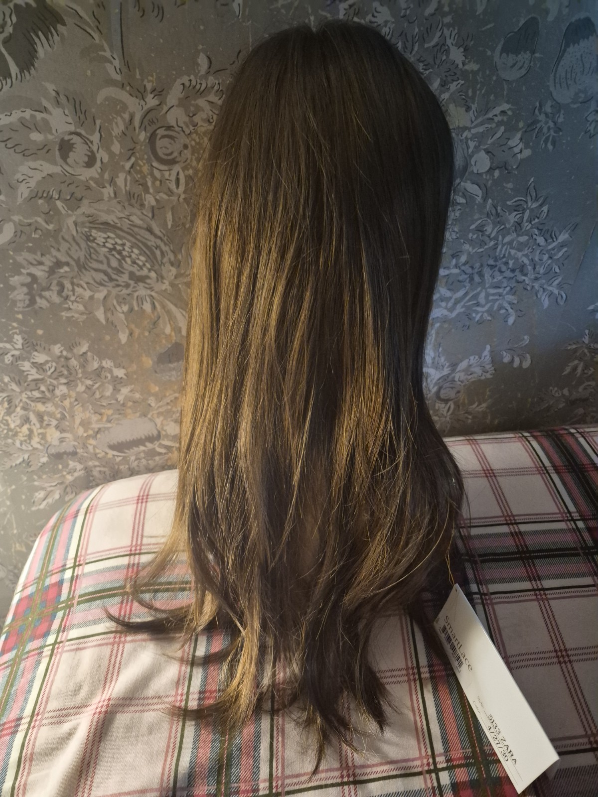 JON RENAU NEW ZARA Straight Layered Synthetic Wig Average Cap Color 4/27/30