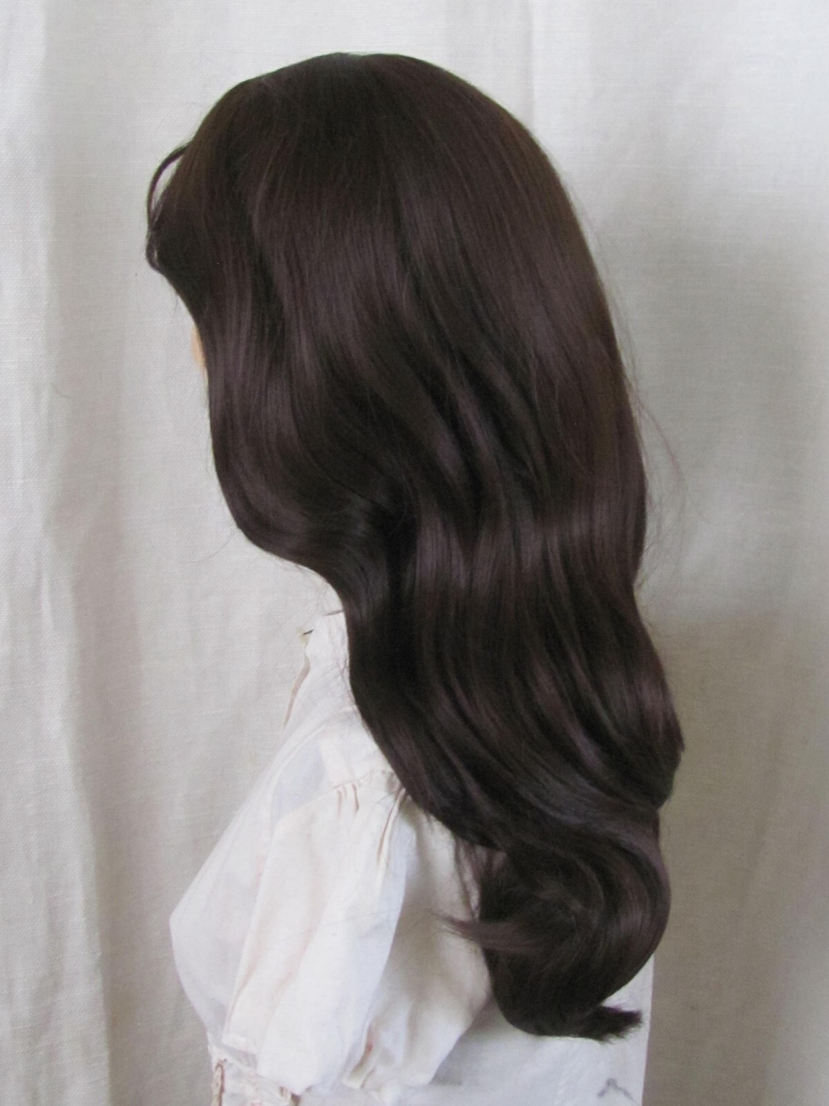 Ladies Long Darkest Brown Wavy Synthetic Wig Bangs E395 24″ Headband Included