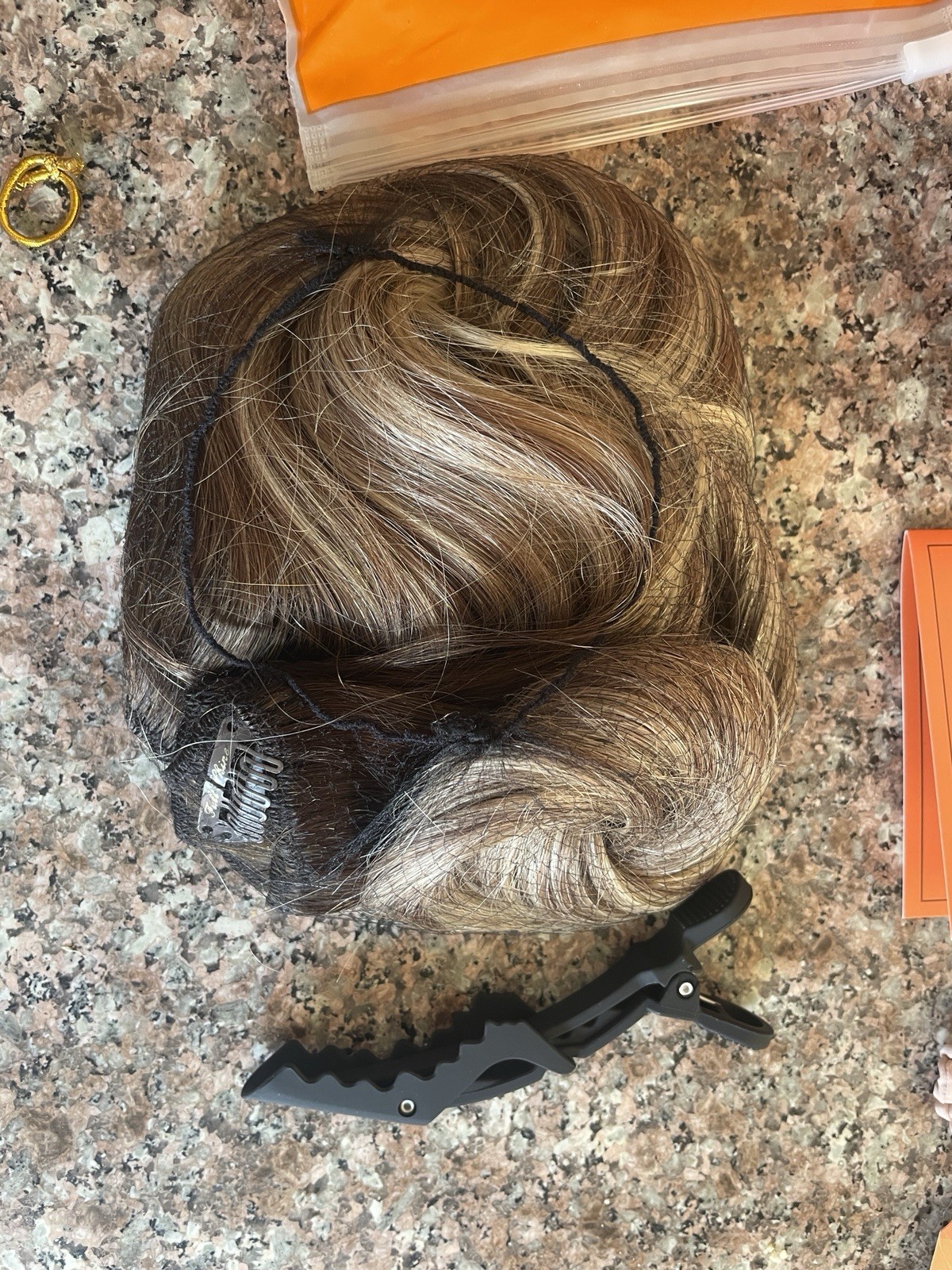 Full Shine Clip-In Human Hair Extensions Seamless Balayage 22in 130g 6pcs