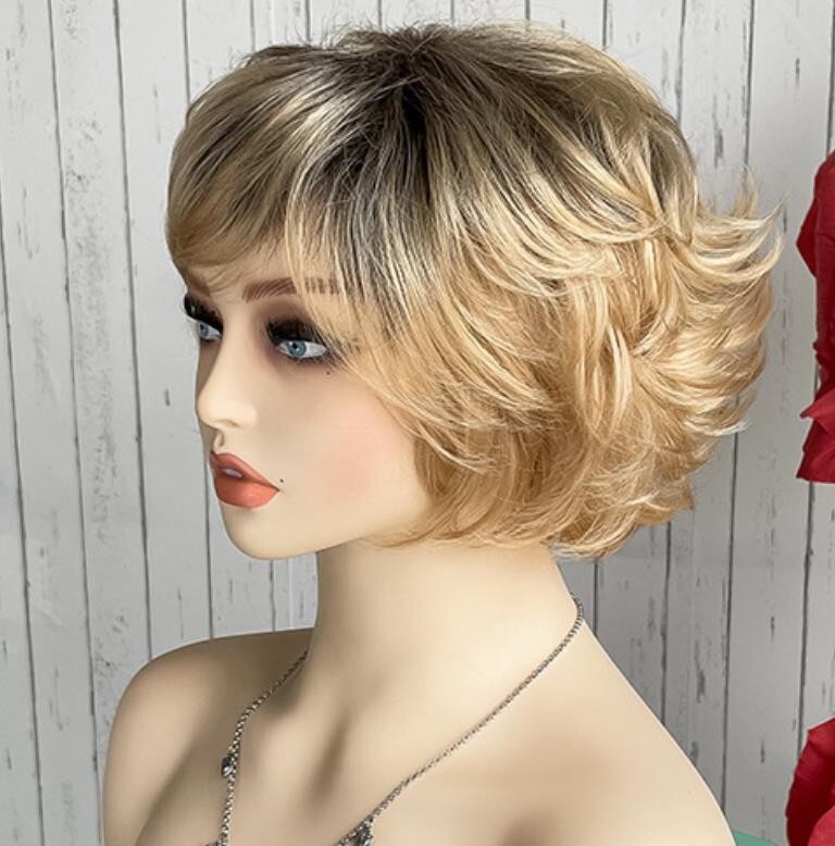 Short Fluffy Layered Wavy Synthetic Hair Blonde Mix Capless Wigs 8 Inches