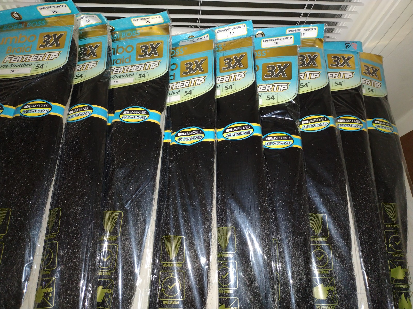 Lot of 12 BOBBI BOSS BRAIDING HAIR 100% KANEKALON JUMBO BRAID 9Black&3 Black/Red