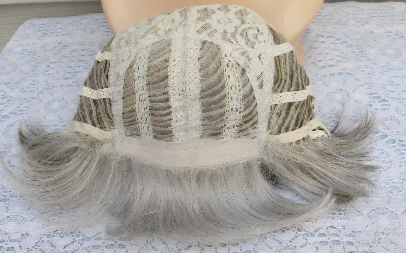 Estetica Designs DIAMOND WIG Color R59T LIGHT 3 TONE GRAY BLEND NEVER USED